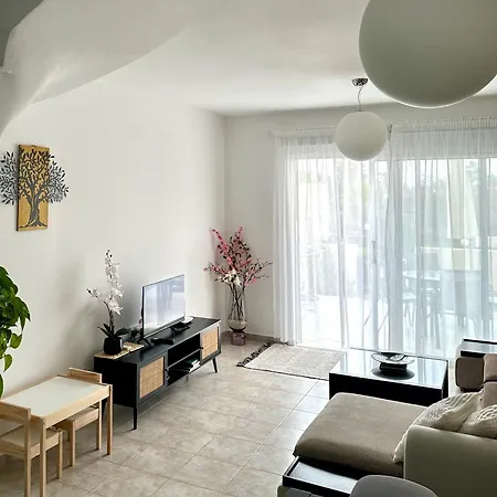 D1peyiagarden Apartamento Peyia